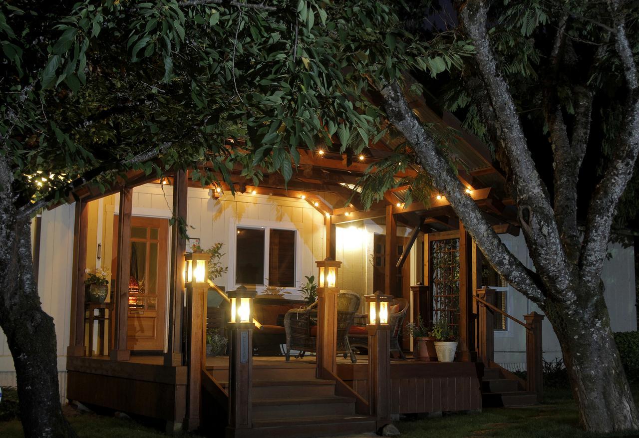 Coho Cottages Willow Creek Extérieur photo